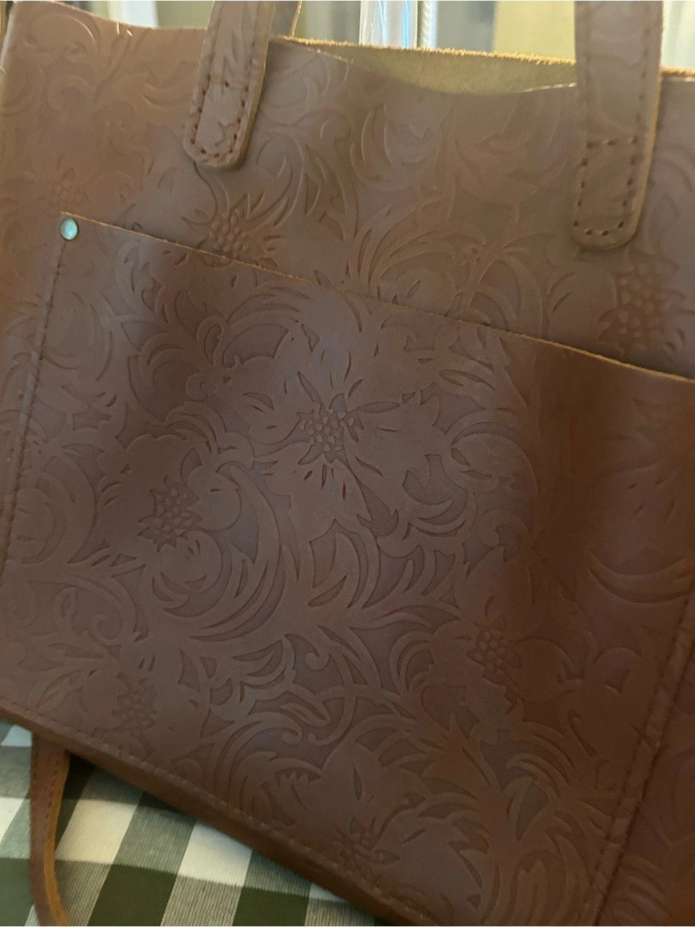 Portland Leather Medium Crossbody tote Meadow - Picture 6 of 8